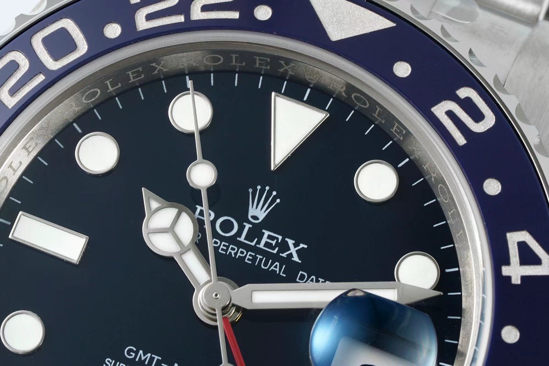 Rolex GMT Travel Watch 904L Steel Cal.3285 Movement