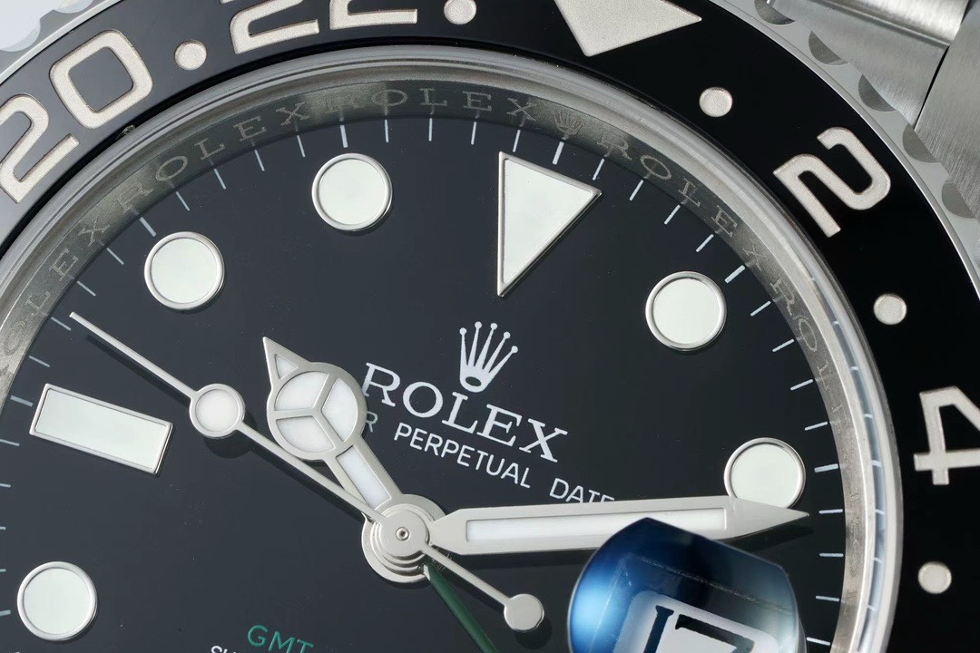 Rolex GMT Travel Watch 904L Steel Cal.3285 Movement