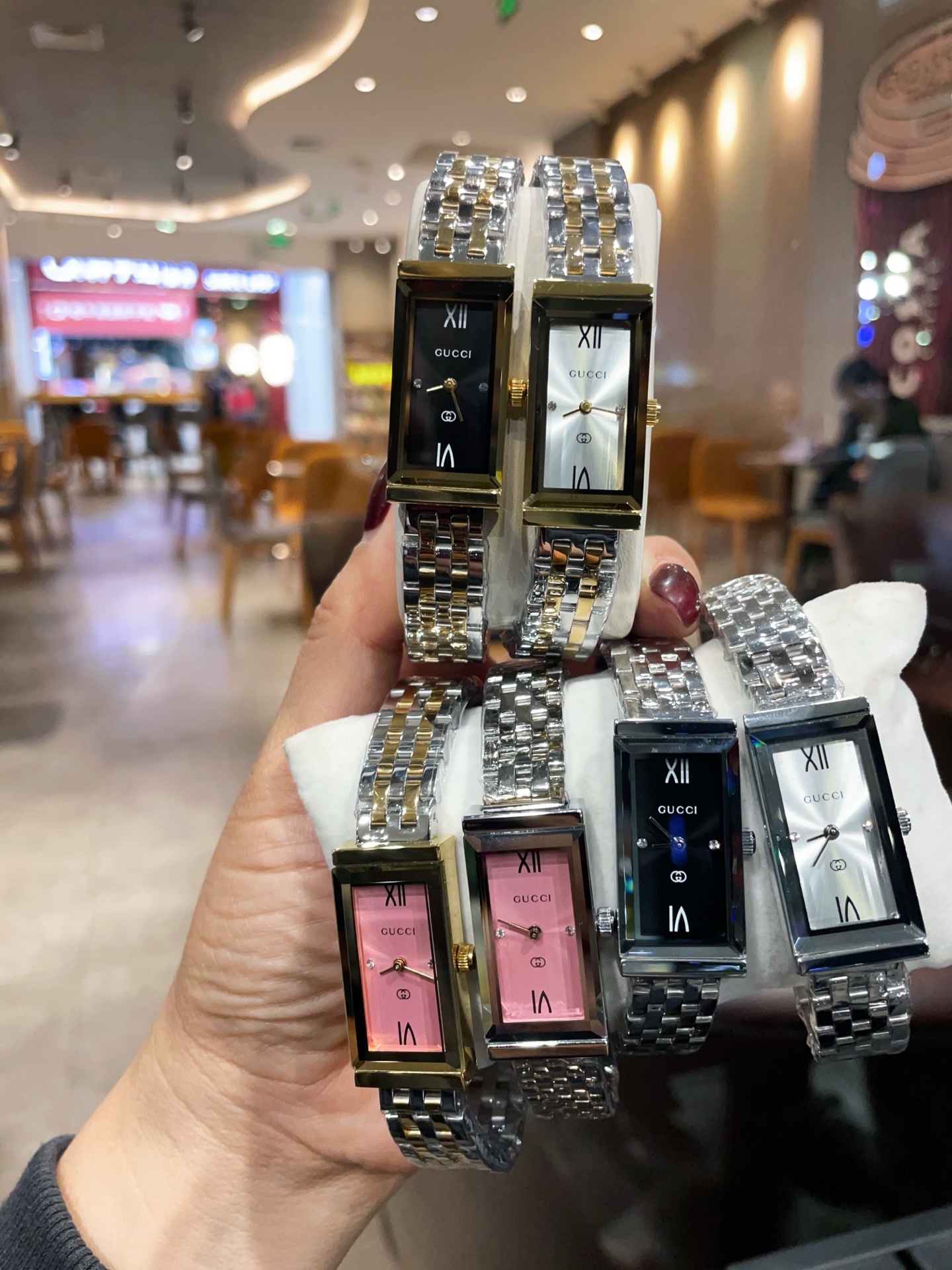 Gucci G-Frame Rectangle Ladies Watch Roman Numeral Dial Stainless Steel Bracelet Women Wristwatch