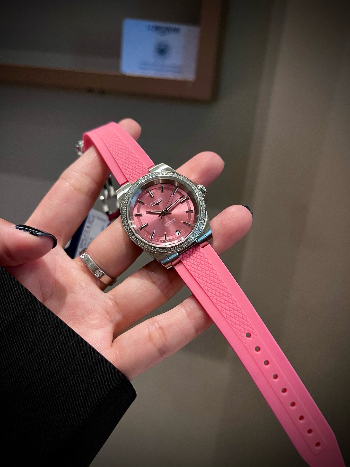 Longines Conquest 34mm Ladies Wristwatch Rubber Band With Luminous Dial