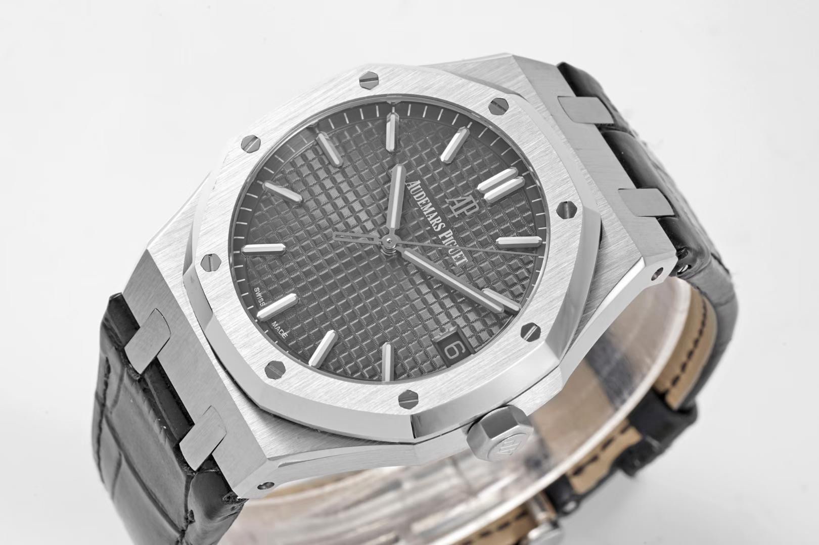Audemars Piguet Royal Oak 15500 41mm Automatic Watch Modified Cal.4302 Movement