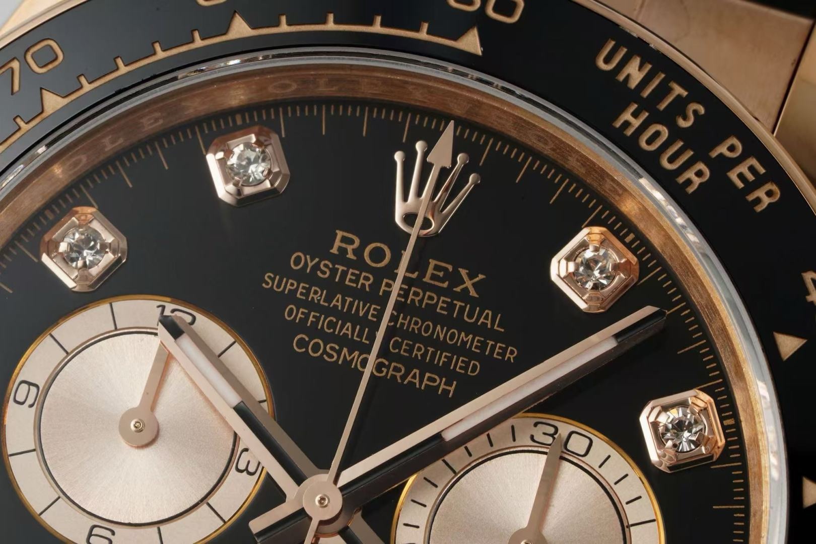 Rolex Cosmograph Daytona 18K Gold Plated Automatic Chronograph Watch Rubber Strap