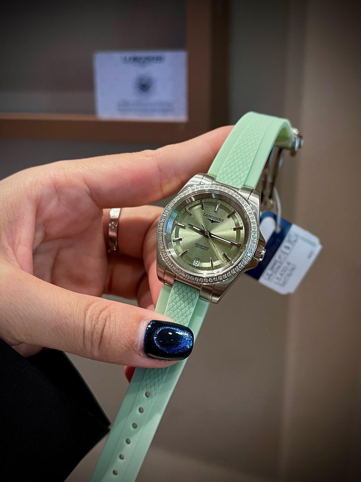 Longines Conquest 34mm Ladies Wristwatch Rubber Band With Luminous Dial