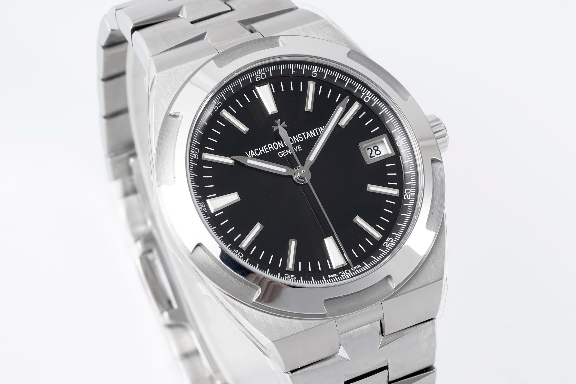 Vacheron Constantin Overseas 4500 Watch 41mm | Modified Cal.5100 Movement, Quick Release Bracelet