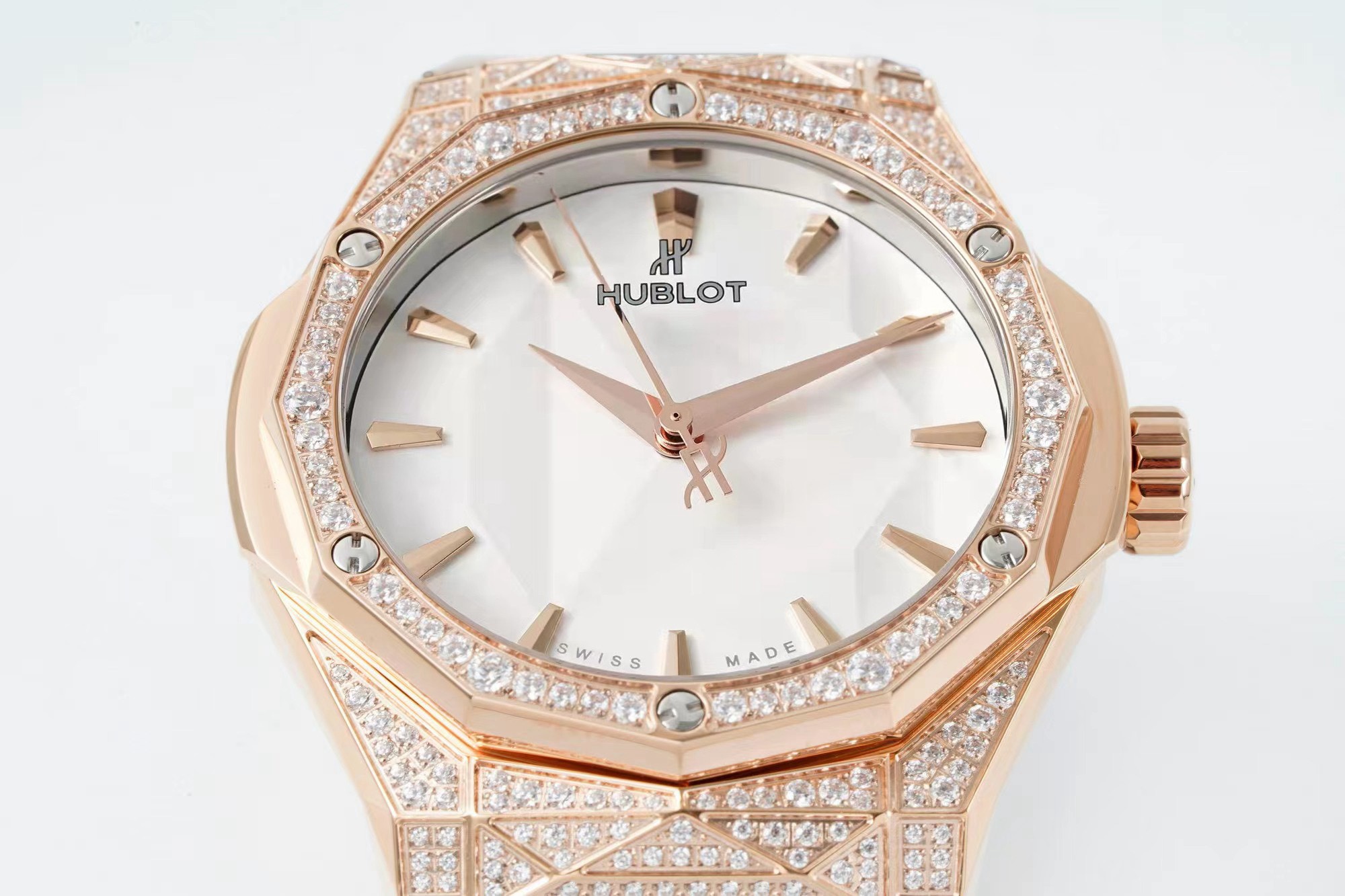 Hublot x Richard Orlinski Co-branded Watch APS Top Replica, 40mm Faceted Polygon Case