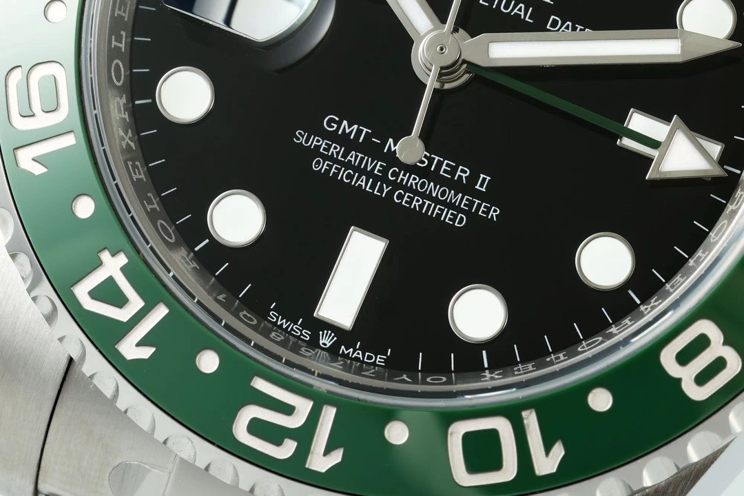 Rolex GMT Travel Watch 904L Steel Cal.3285 Movement