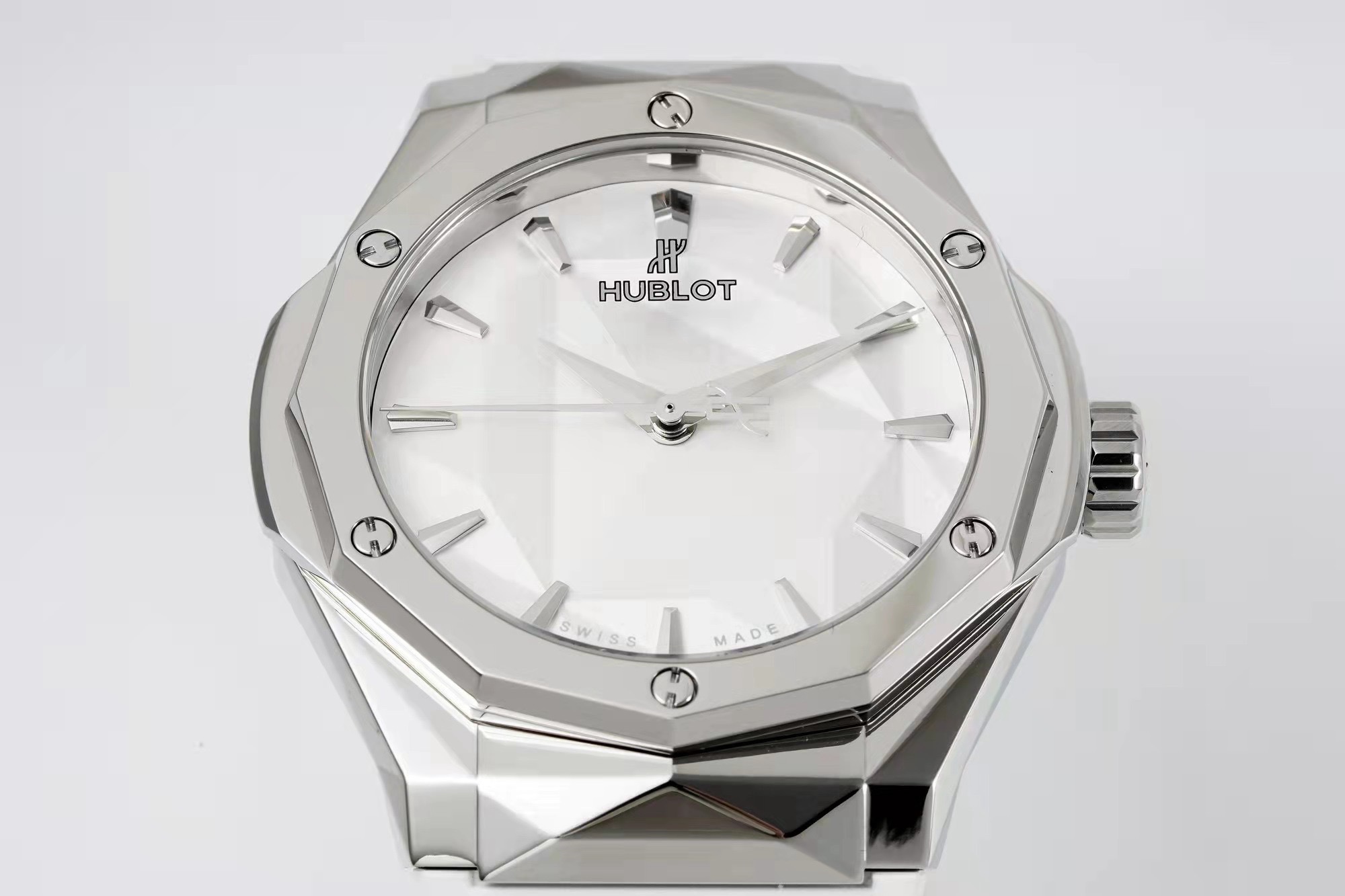 Hublot x Richard Orlinski Co-branded Watch APS Top Replica, 40mm Faceted Polygon Case