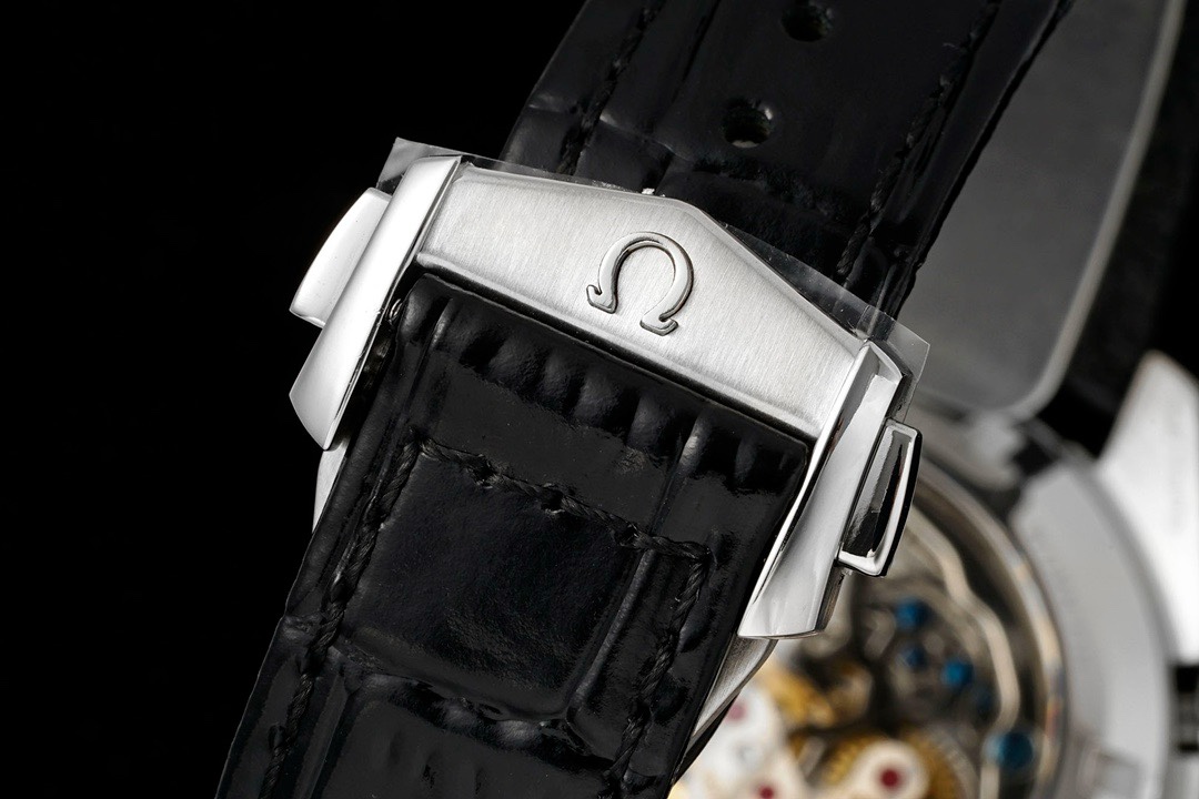 OMEGA Speedmaster Moonwatch 3861 Caliber Moonshine 18K Gold Chronograph 42mm