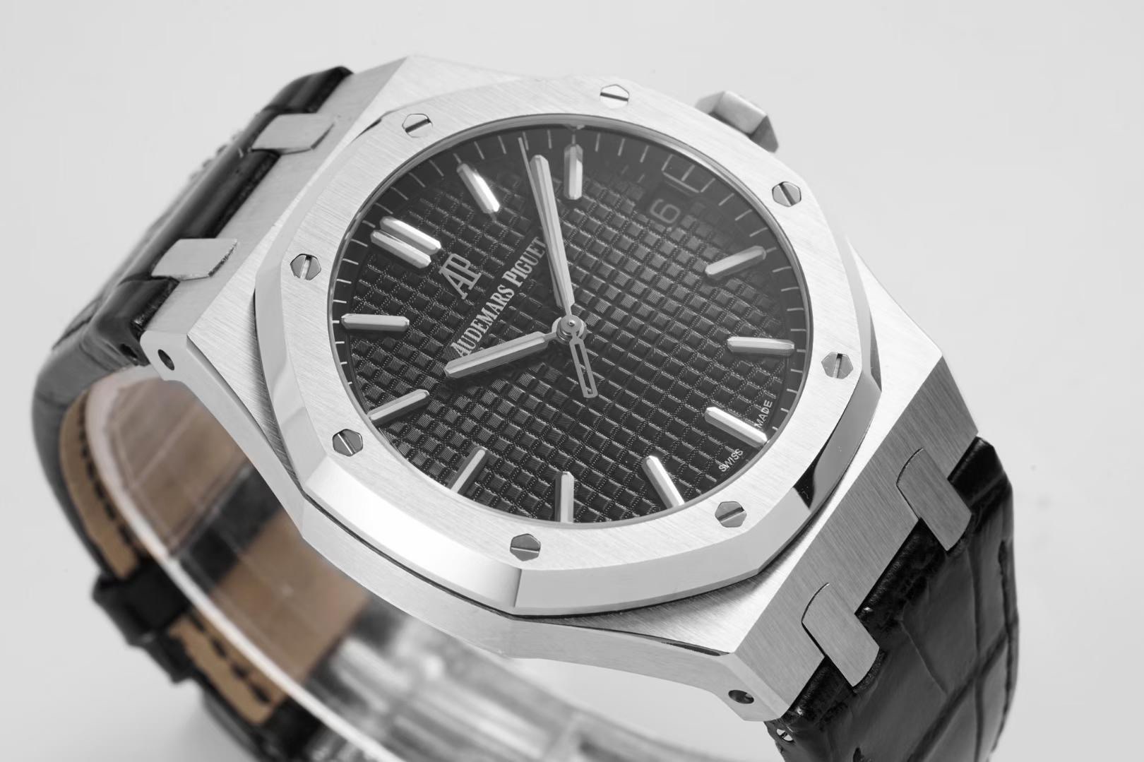Audemars Piguet Royal Oak 15500 41mm Automatic Watch Modified Cal.4302 Movement