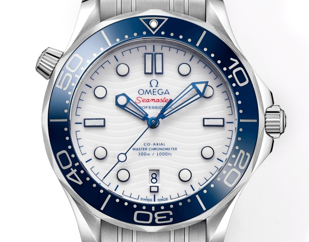 Omega Seamaster 300M Co-Axial Diving Watch 42mm Stainless Steel Bracelet