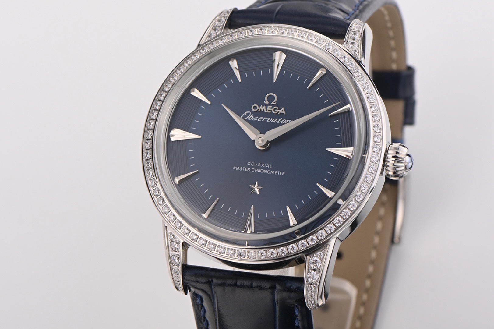 OMEGA Observatory Co‑Axial Master Chronometer Watch | Diamond Bezel, Genuine Leather Strap