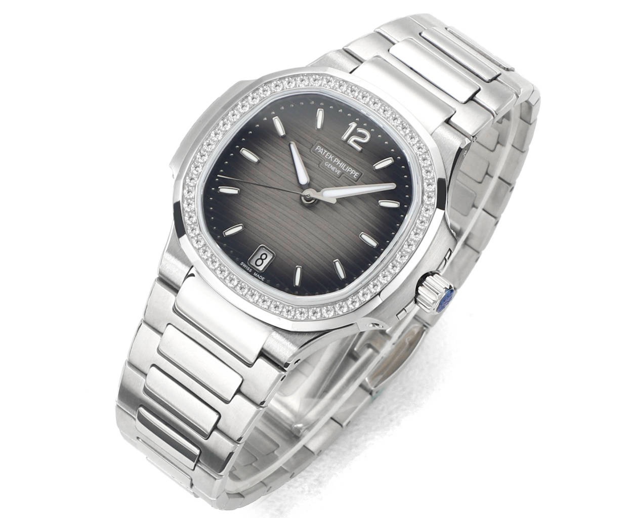 Patek Philippe Nautilus 7118 Ladies Watch | Custom Cal.324SC