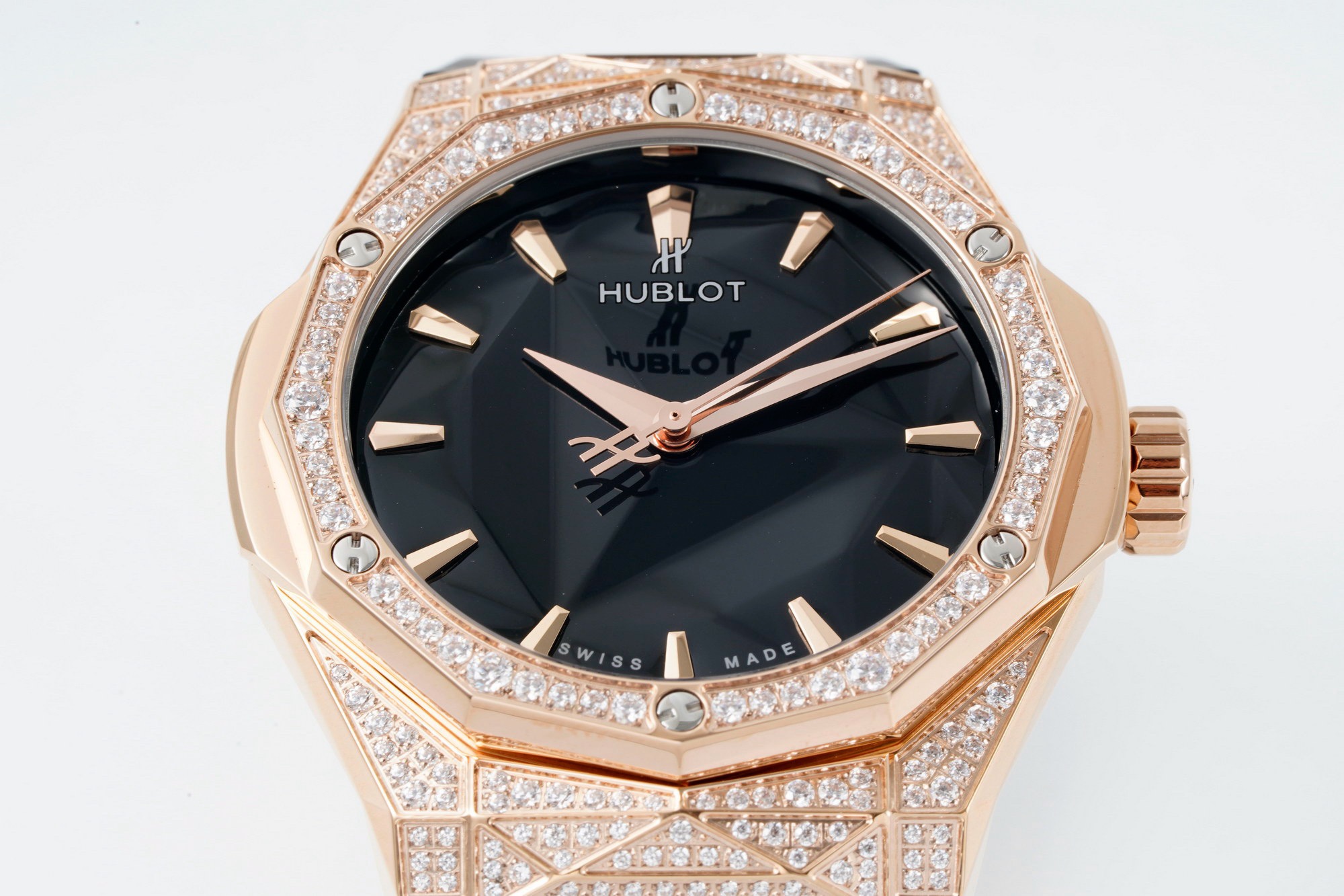 Hublot x Richard Orlinski Co-branded Watch APS Top Replica, 40mm Faceted Polygon Case