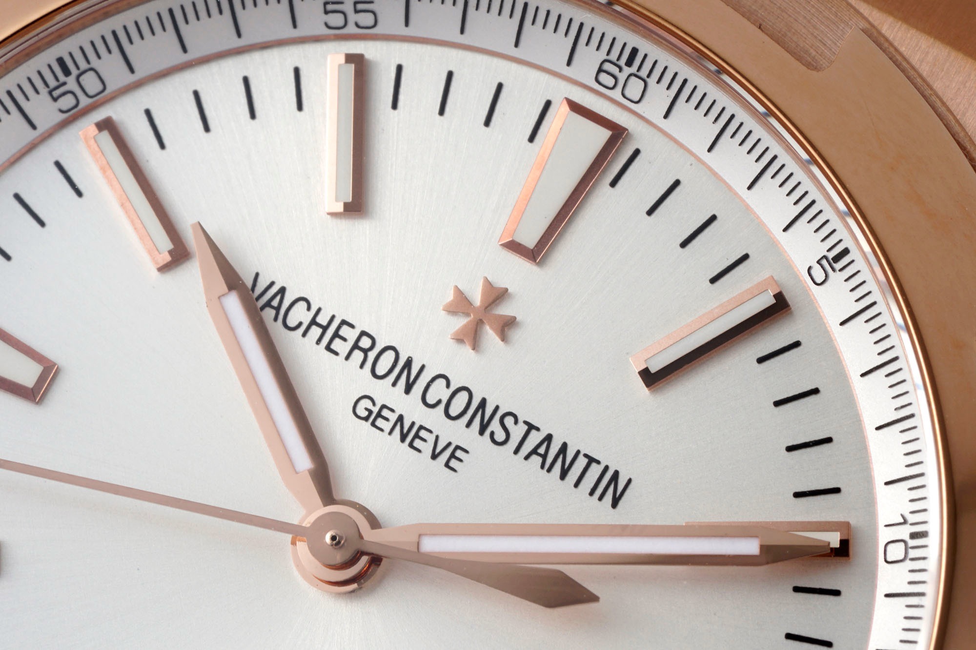 Vacheron Constantin Overseas 4500 Watch 41mm | Modified Cal.5100 Movement, Quick Release Bracelet