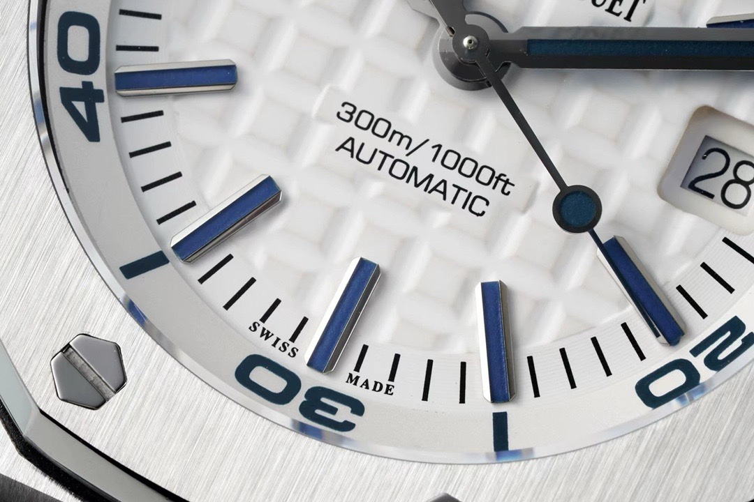 Audemars Piguet Royal Oak Offshore Diver 15710 Steel Watch | IPF Factory Cal.3120 Integrated Movement