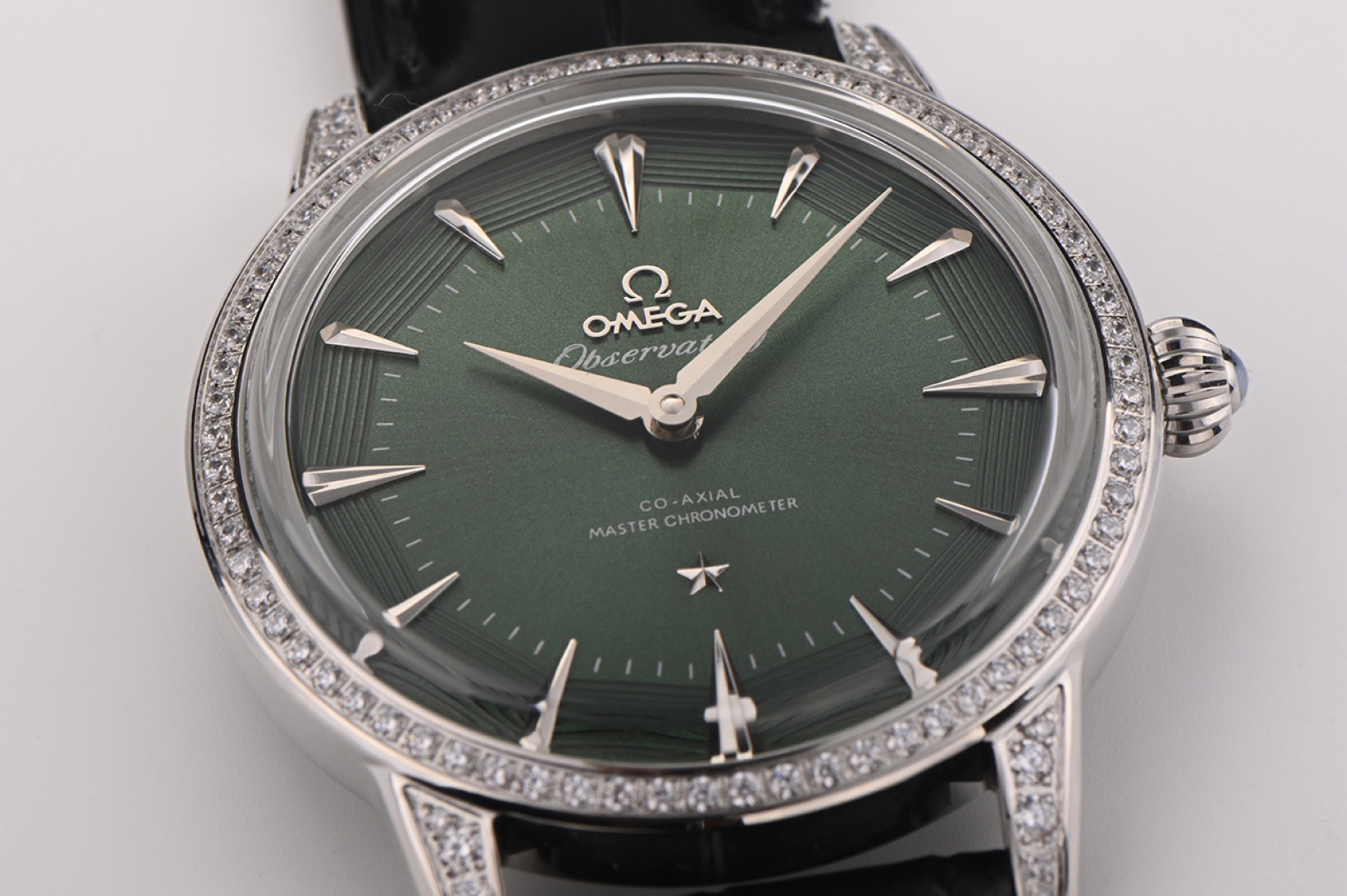 OMEGA Observatory Co‑Axial Master Chronometer Watch | Diamond Bezel, Genuine Leather Strap
