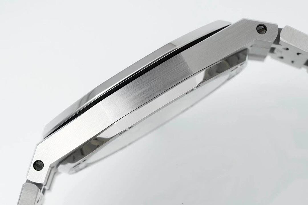 Audemars Piguet Royal Oak IPF Factory 15202 Ultra‑thin Steel King Automatic Watch