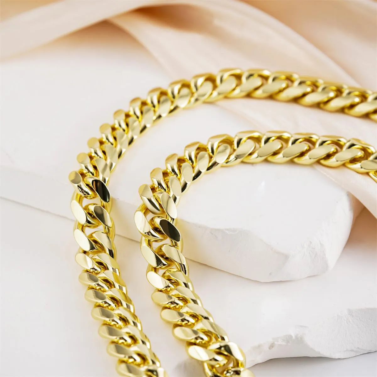 Nemixa 14 mm Iced-Out Moissanite Cuban Link Necklace or Bracelet, Gold-Tone Copper, Unisex-Nemixa