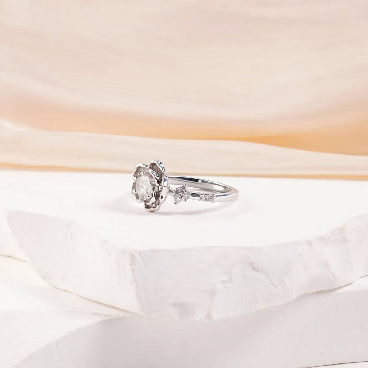 Nemixa 0.6 CTW Rose Flower Moissanite Ring, D Color VVS Lab-Created Moissanite, Copper-Nemixa