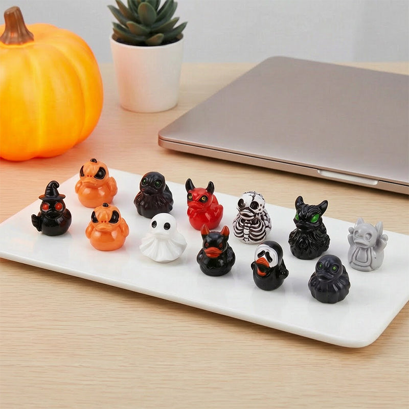 🎃🐤 Halloween-Mini-Enten aus Kunstharz – 12 gruselige Motive, winzige Deko-Figuren (1 Zoll)