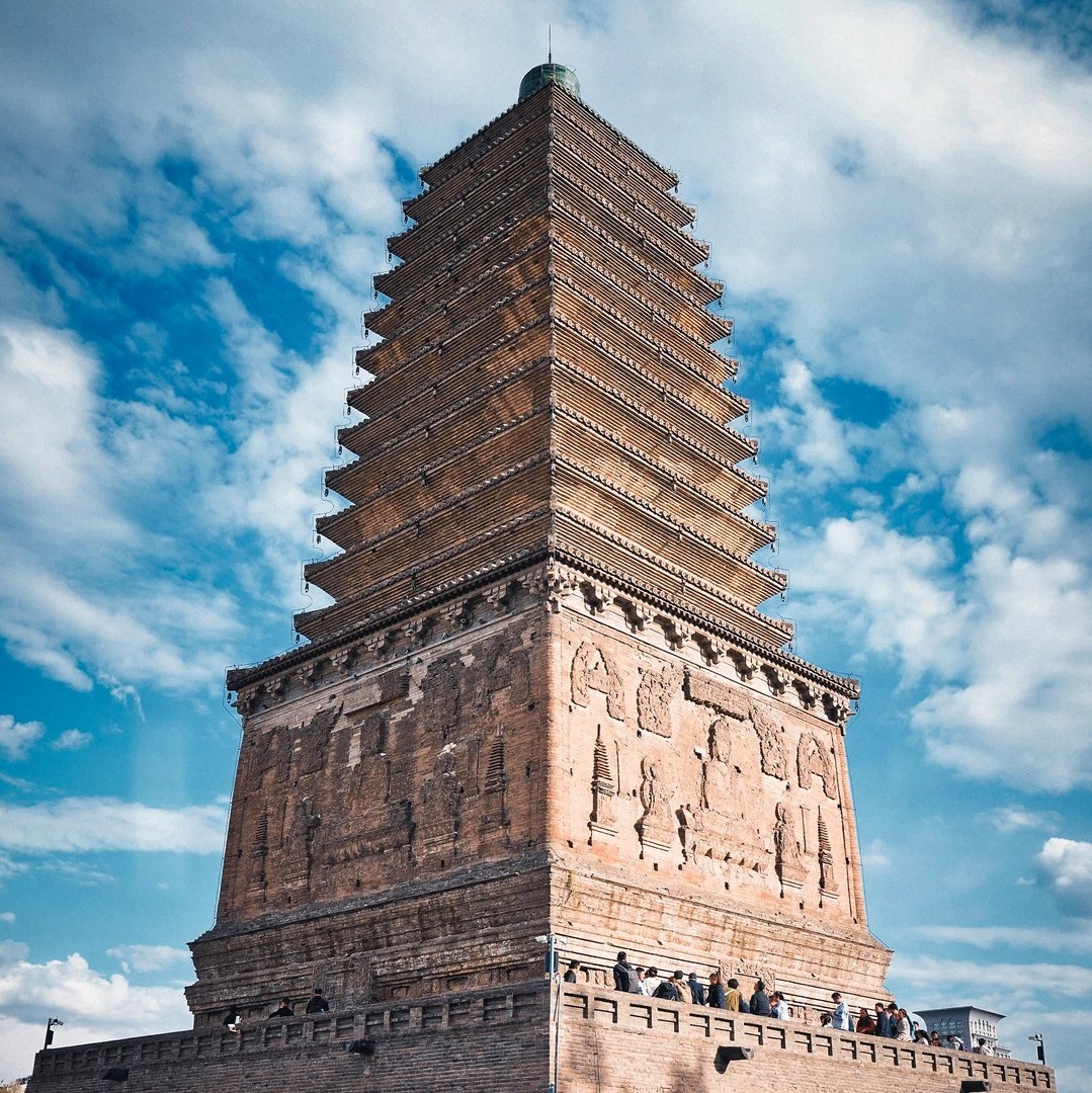 Liaoning-Shenyang Murong Street Twin Towers