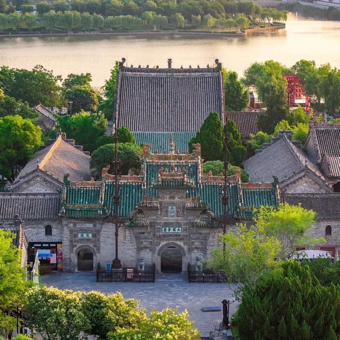 Anhui-Bozhou Huaxilou
