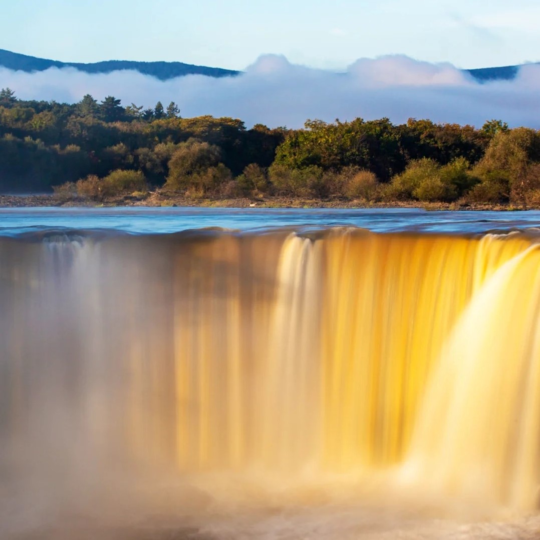 HeiLongJiang-MuDanJiang DiaoShuiLou Waterfall