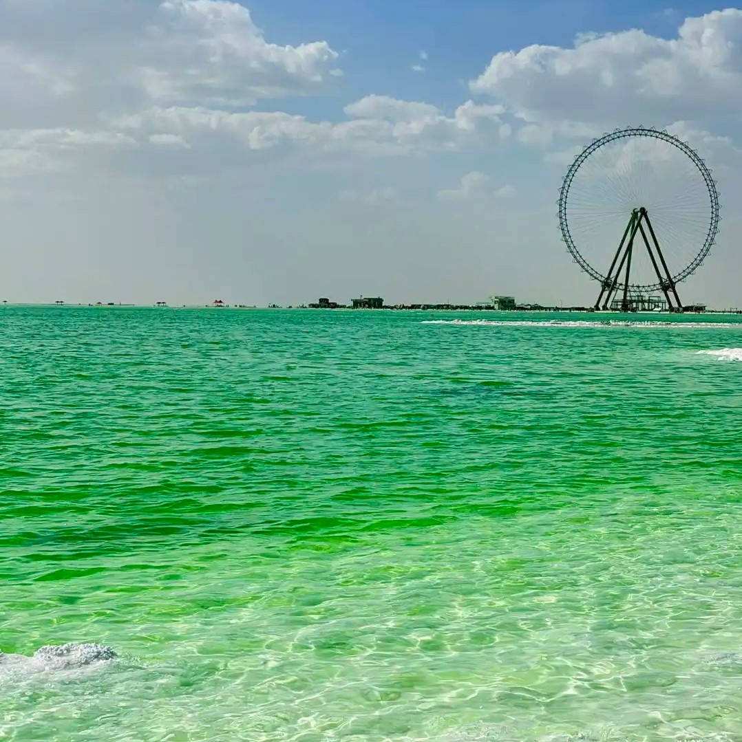 Viral Qarhan Salt Lake · 8-Day Qinghai–Gansu Grand Loop Tour (2+1 VIP Coach)