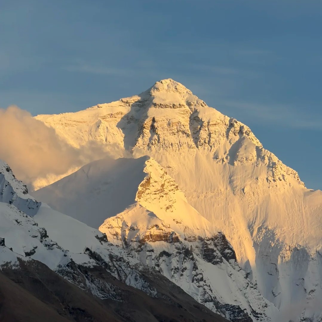 Lhasa - Yamdrok Lake - Everest Base Camp