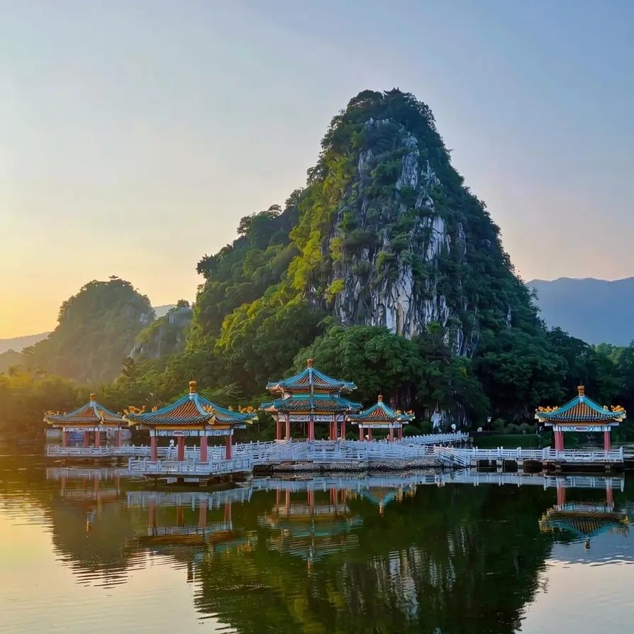 Guangdong-Zhaoqing Star Lake