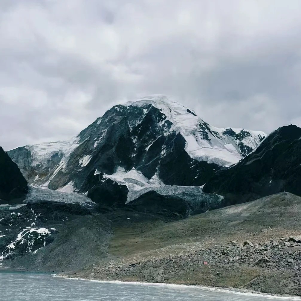 All-Inclusive 7-Day Lhasa, Nyingchi & Yamdrok Lake Tour