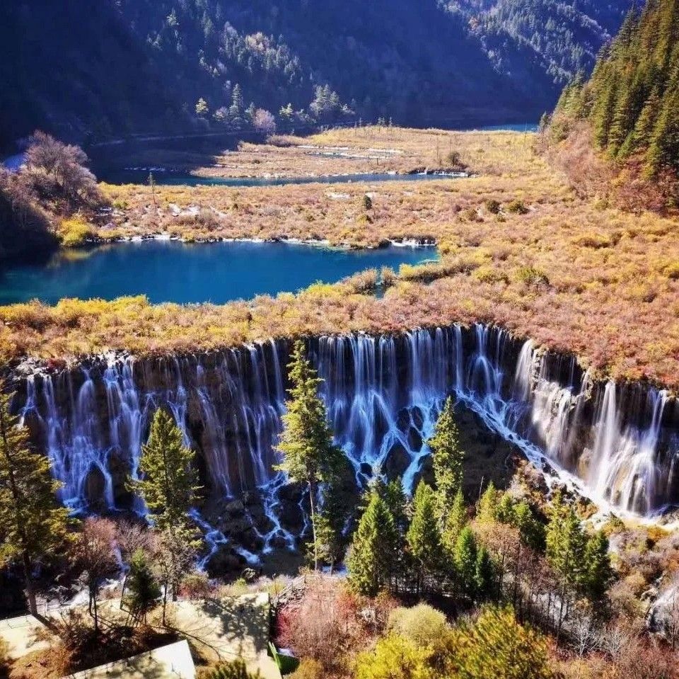 Chongqing-Chengdu-Jiuzhaigou