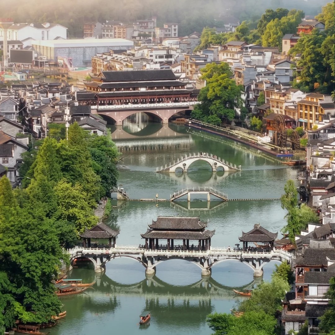 Zhangjiajie-Furongzhen-Fenghuangzhen