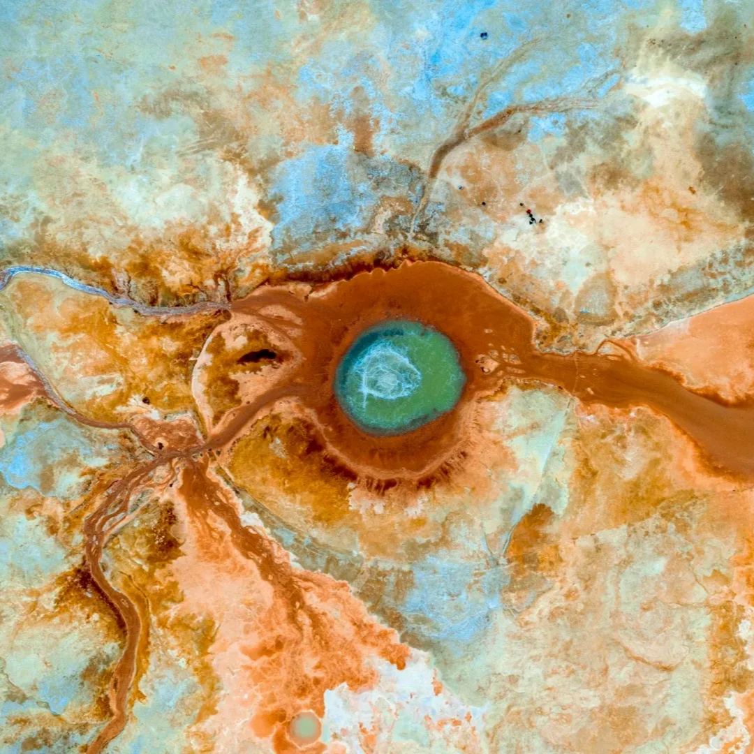 Aiken Spring (Devil's Eye), Mangya, Qinghai
