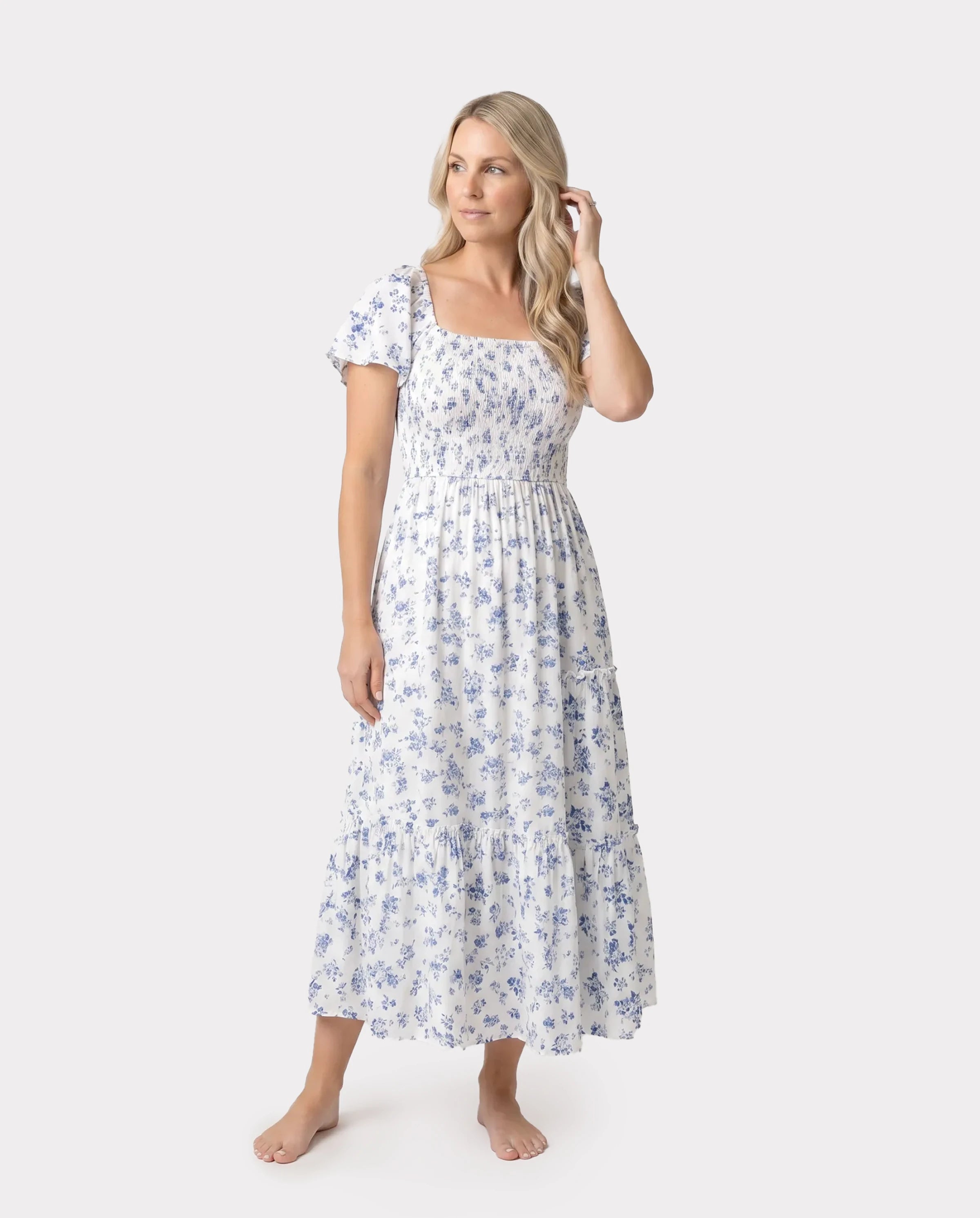 Family Matching Outfit: Floral Smocking Casual Suit BLUEWHITE