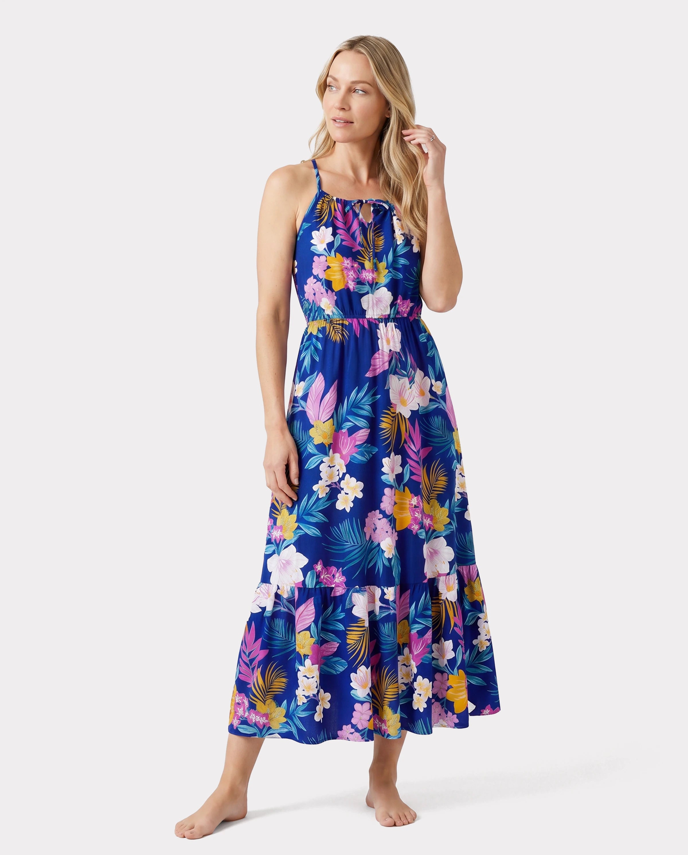 Matching Family Hawaiian Outfits Tropical Floral Print Strap Dress or Short-sleeve Shirts & Shorts Set Summer Beachwear Set for Vacation Deep Blue
