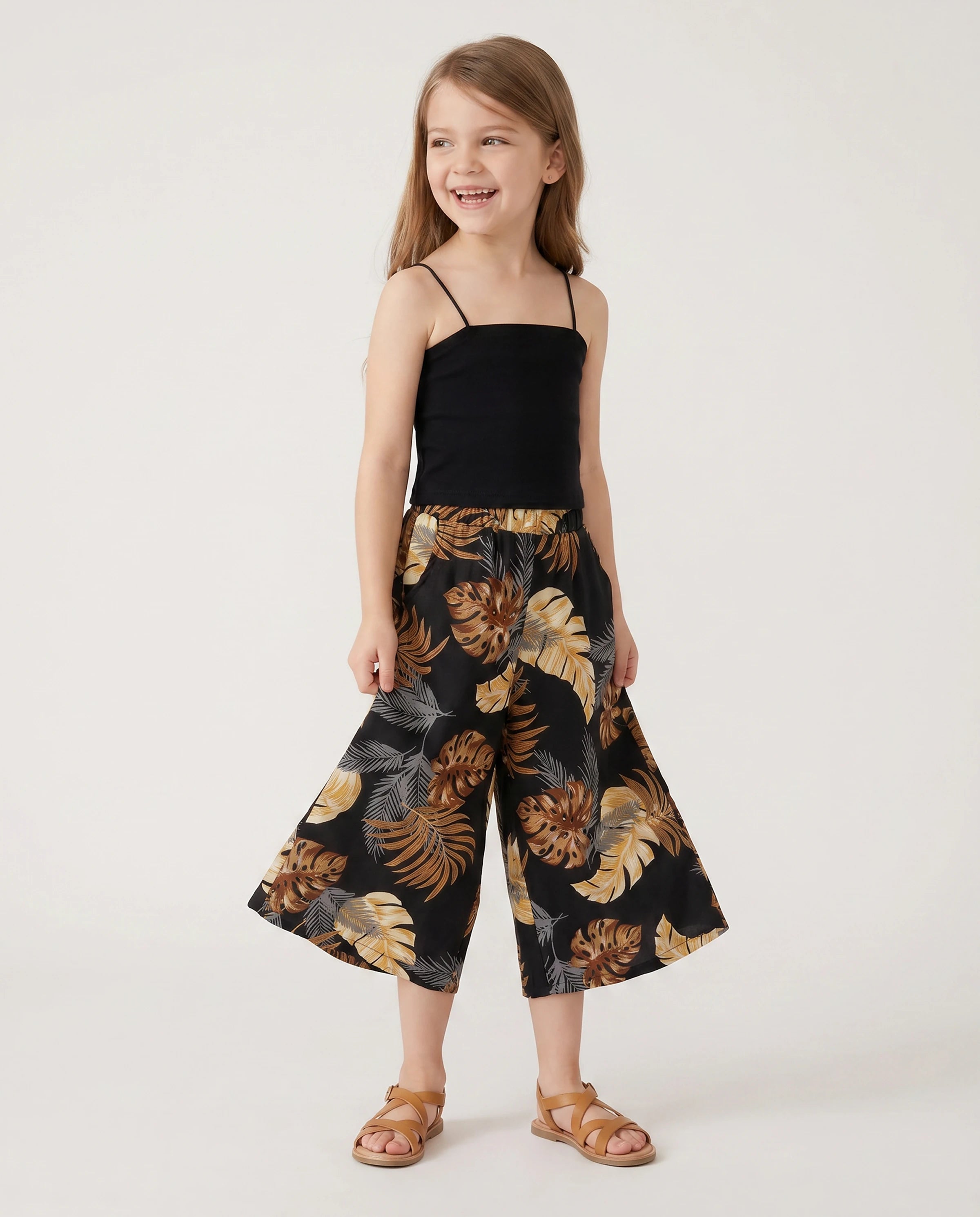 Family Matching Floral Print Beach Wear Short-sleeve Shirt or Camisole top and Wide-Leg Pants Set for Summer Vacation Family Looks Black+White