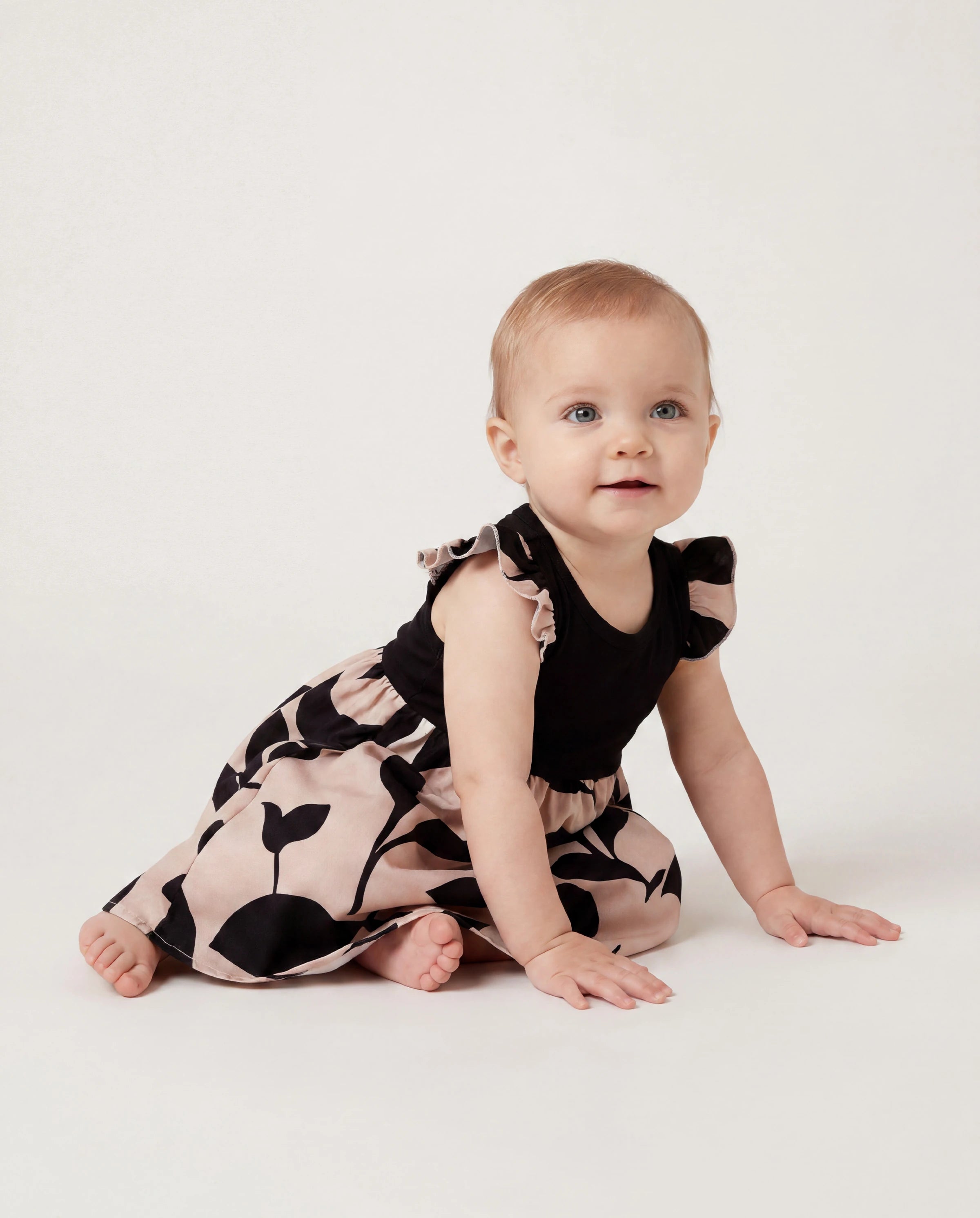 Family Matching Cross Back Floral Strap Dress and Colorblock Top Sets Black