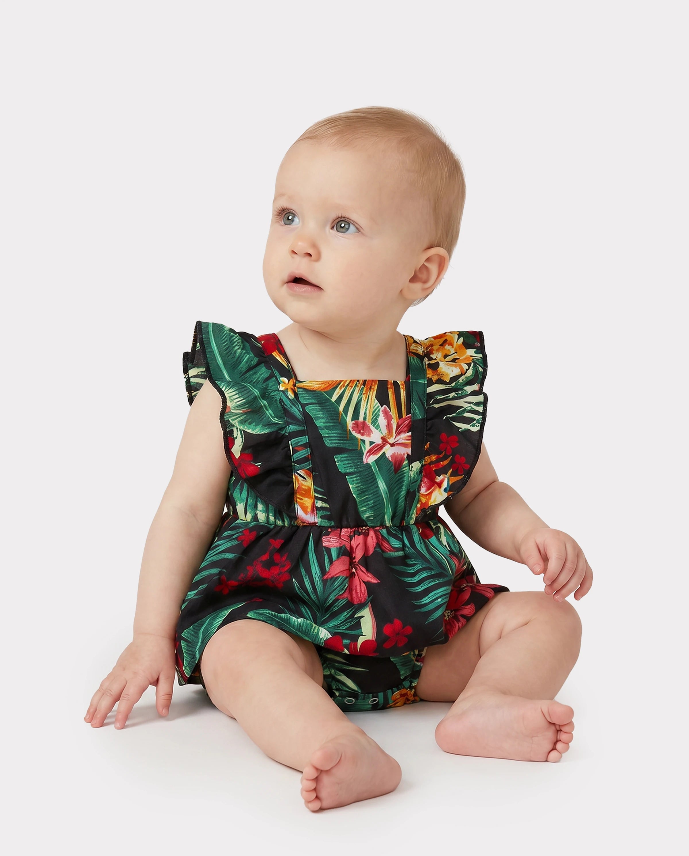 Family Matching Allover Plant Floral Print Halterneck Dresses and Short-sleeve Shirts Sets Black