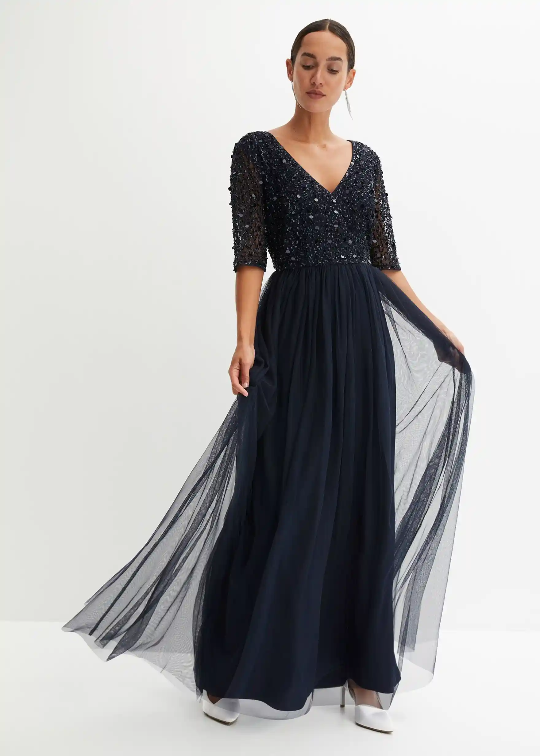 Abendkleid aus zartem Tüll mit Paillettenstickerei - dunkelblau