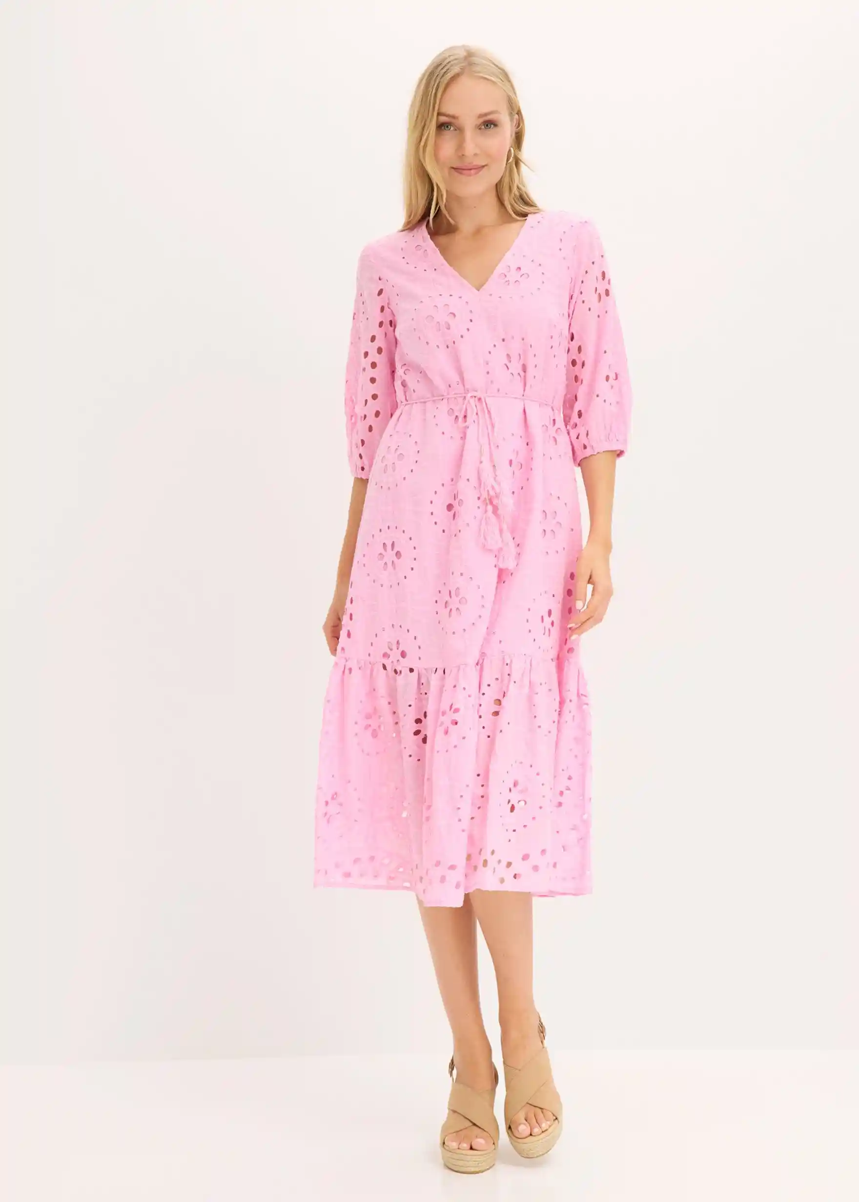Midikleid aus reiner Baumwolle mit Lochstickerei - rosa