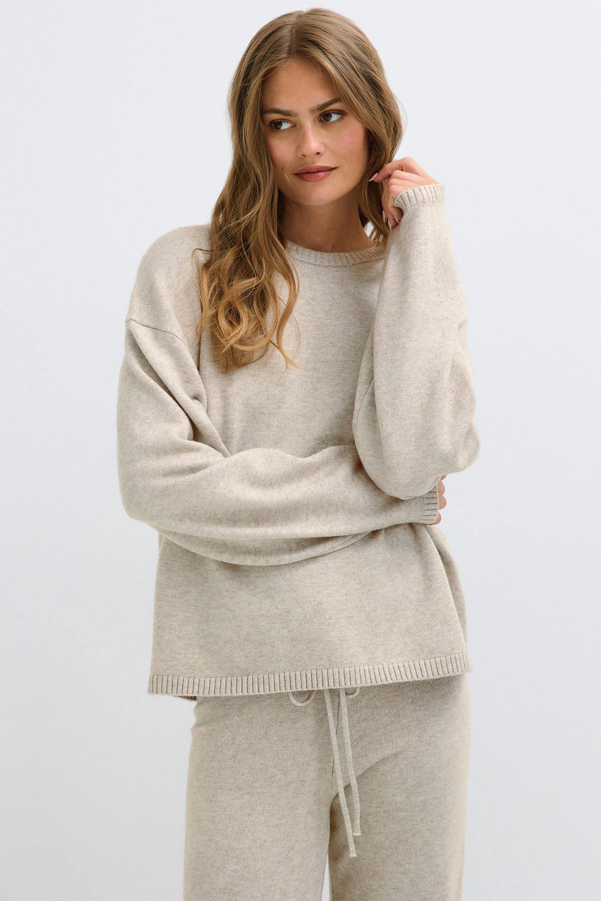 Knitted loungewear sweater - Beige