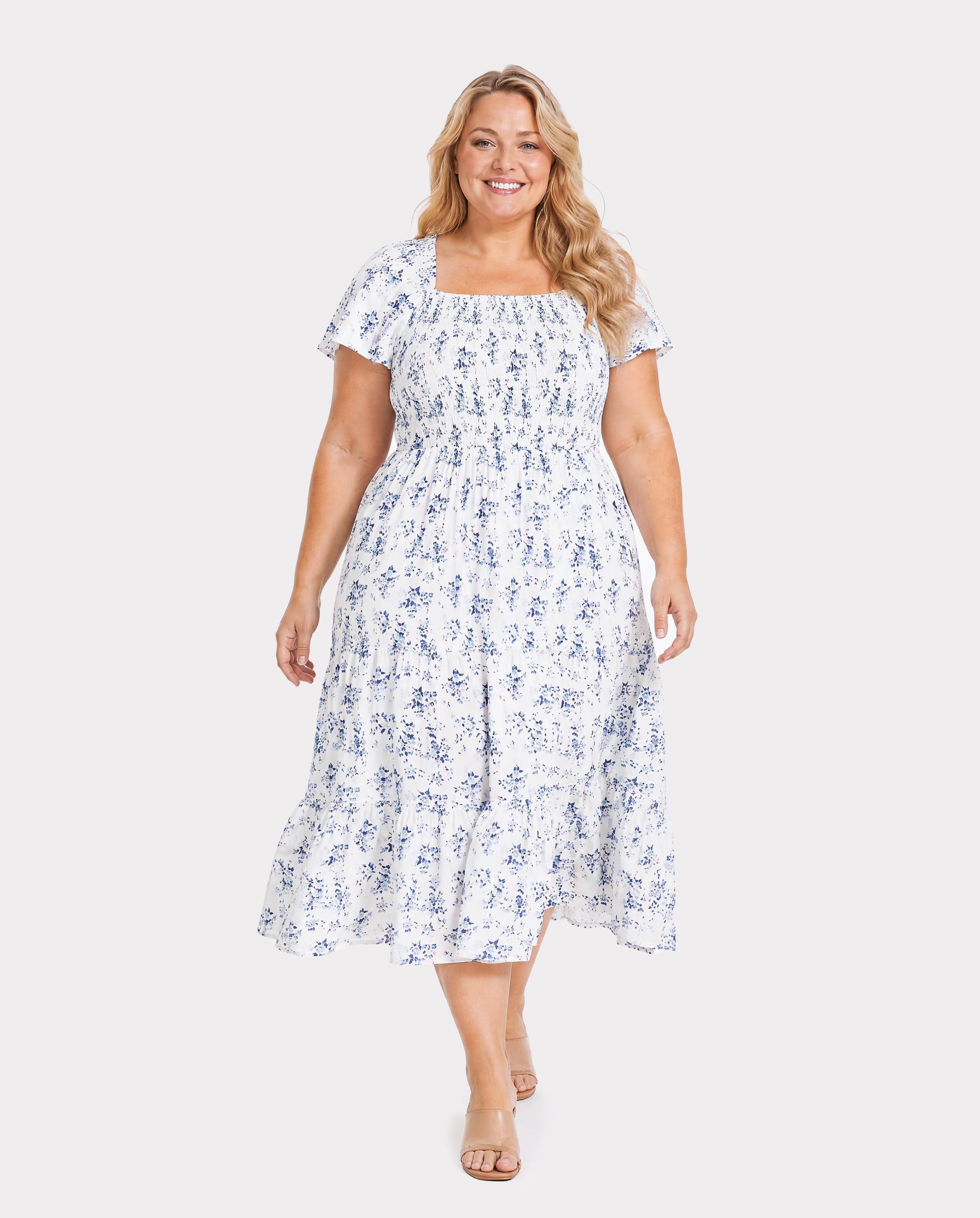 Family Matching Outfit: Floral Smocking Casual Suit BLUEWHITE