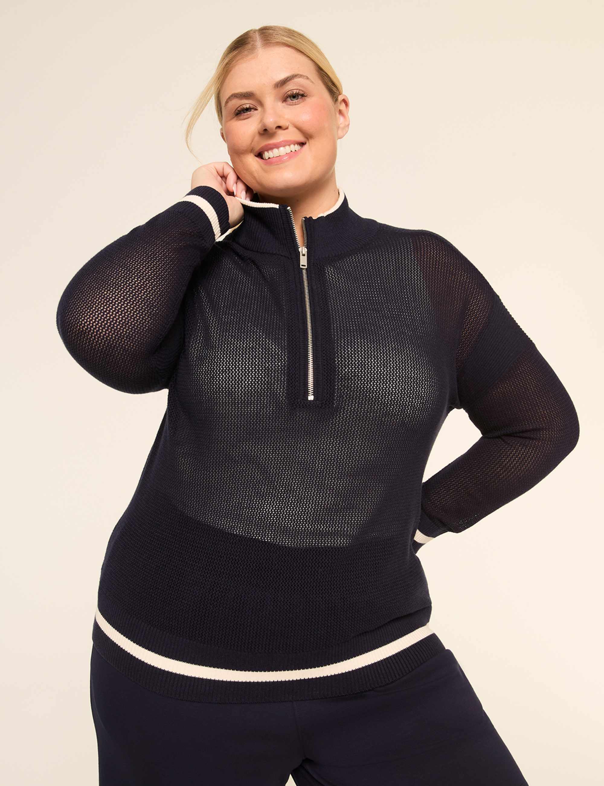 LIVI Half-Zip Sweater Pullover
