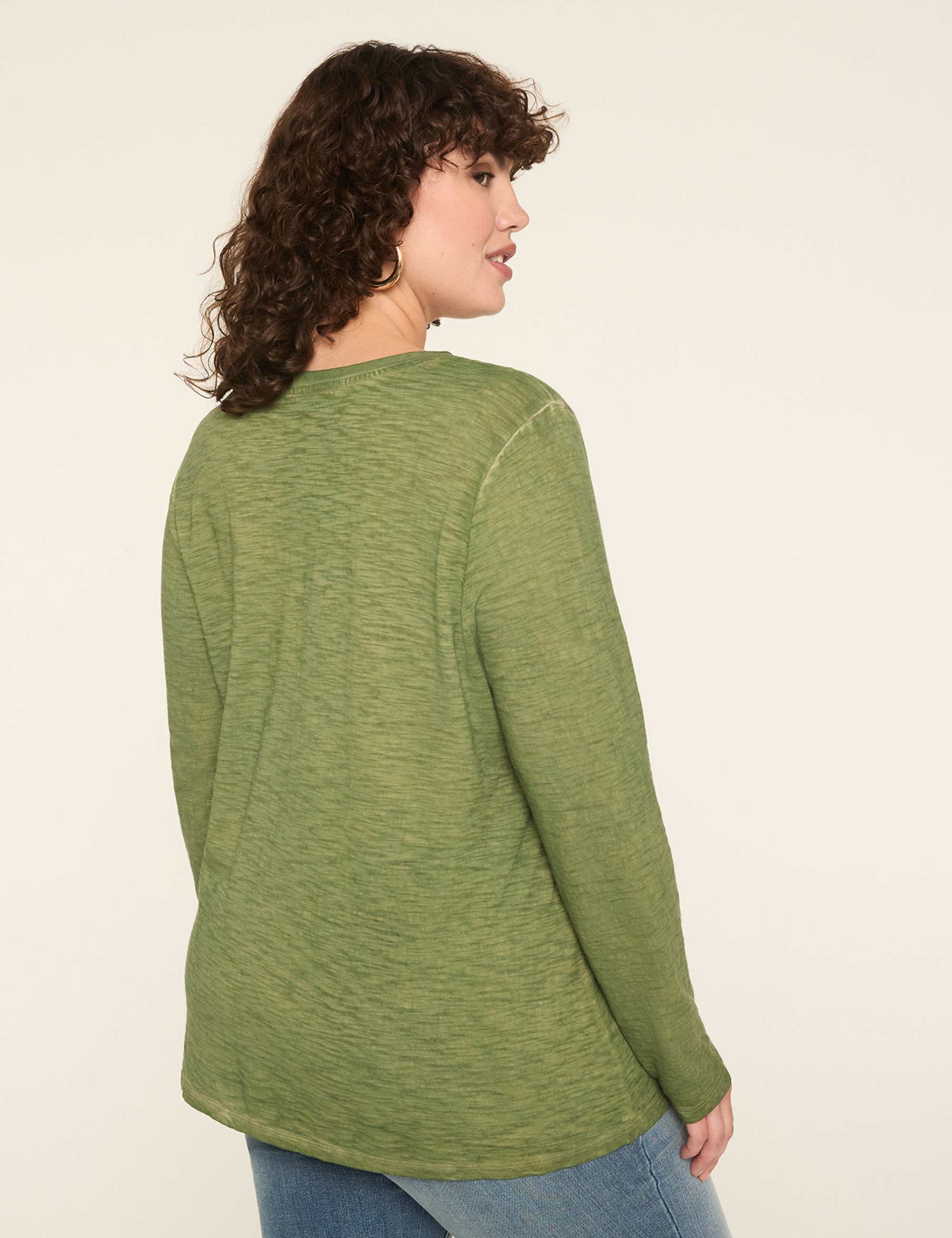Long-Sleeve Crew-Neck Layering Tee