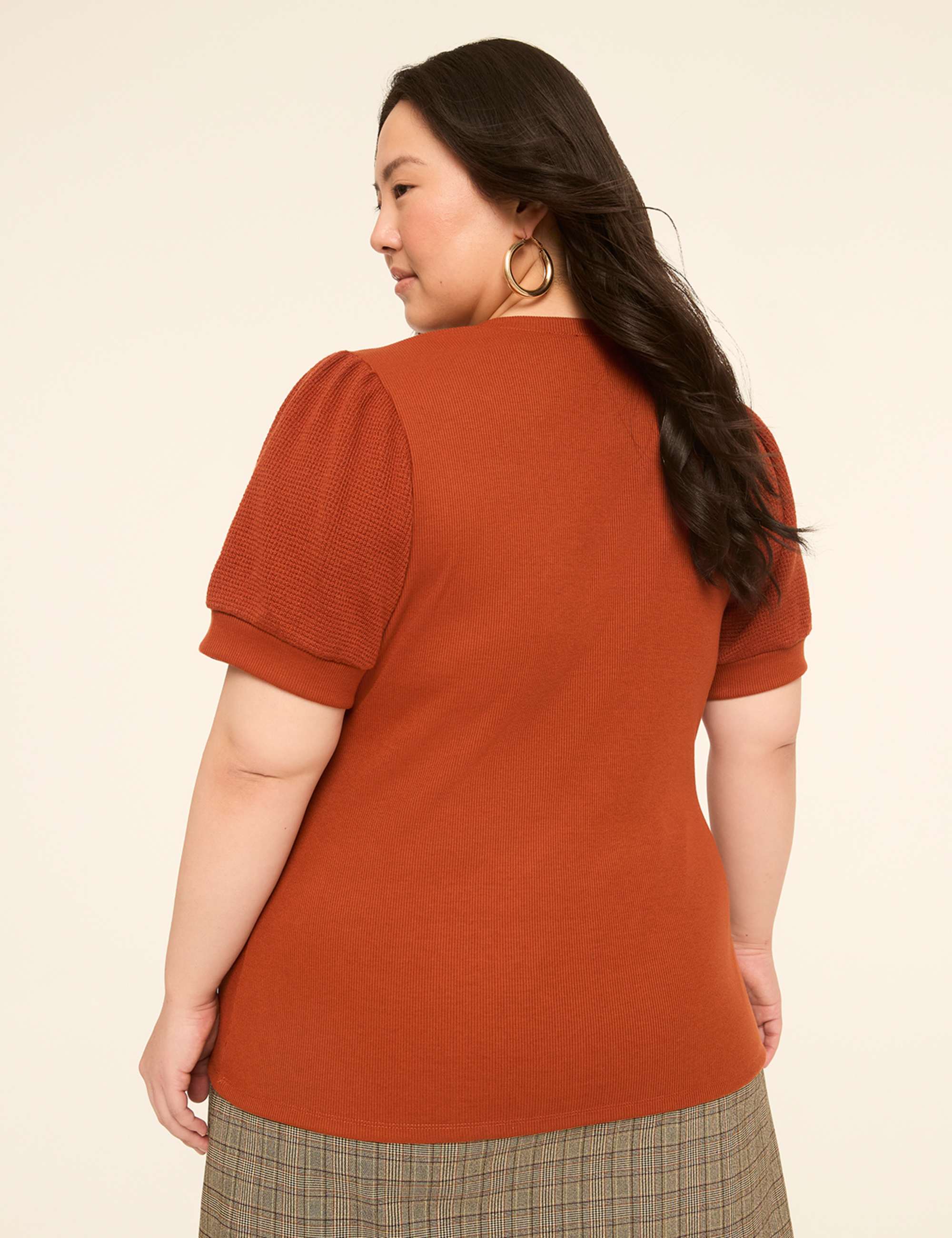 Puff-Sleeve Notch-Neck Rib Top