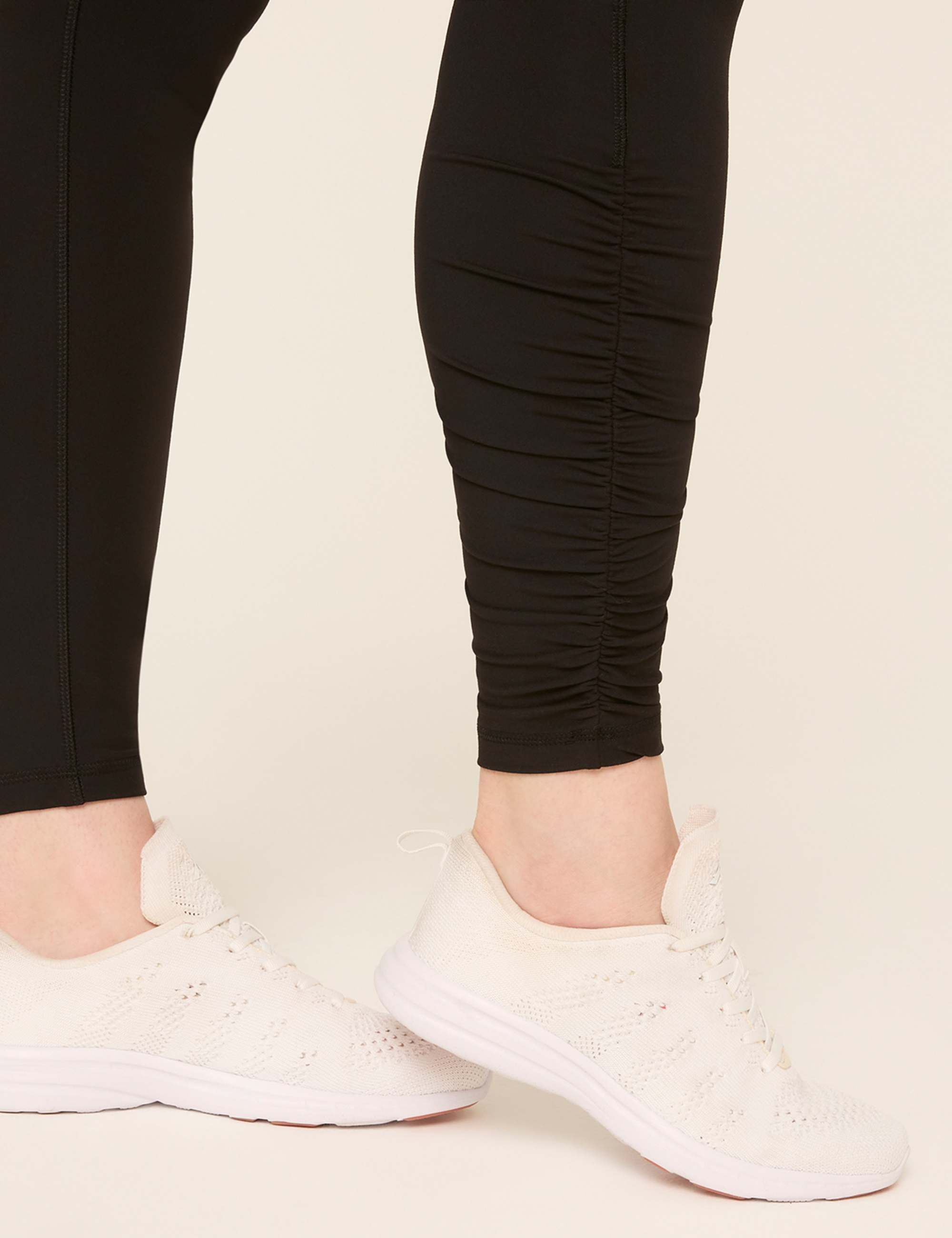 LIVI Soft Ruched 7/8 Legging