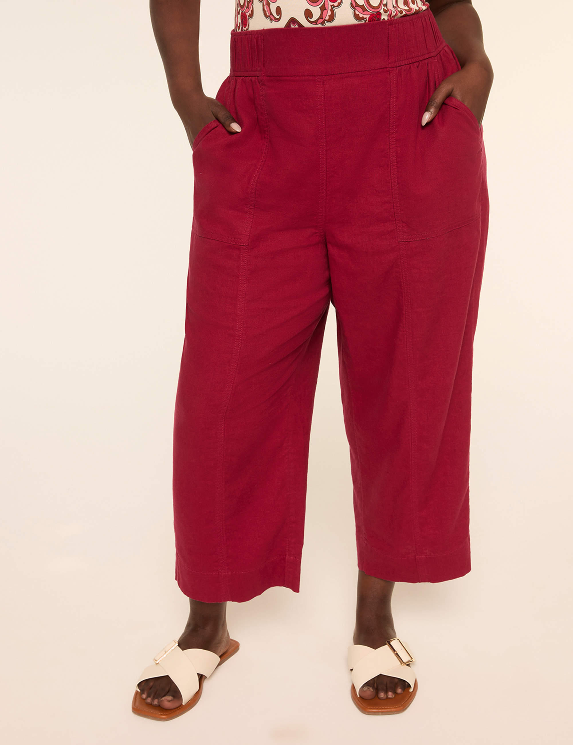 Linen-Blend Pull-On Straight Capri Pant