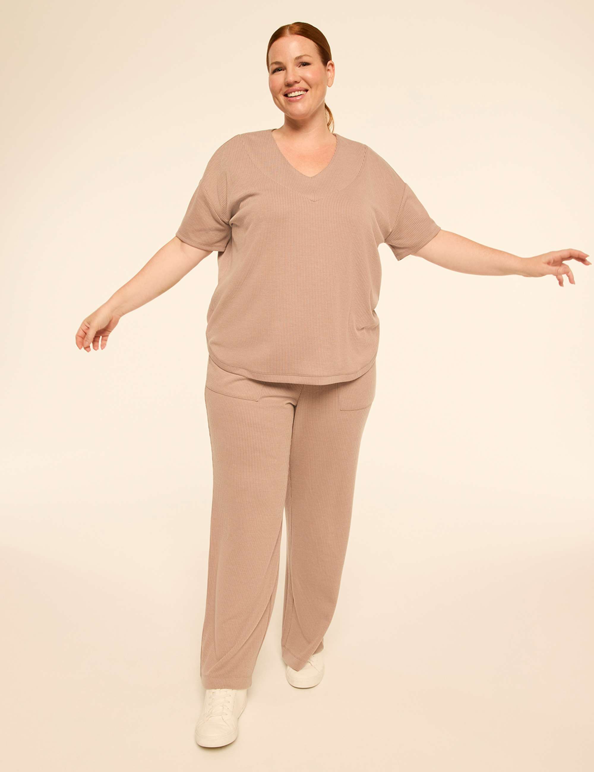 LIVI Ribbed Hacci Wide Leg Pant