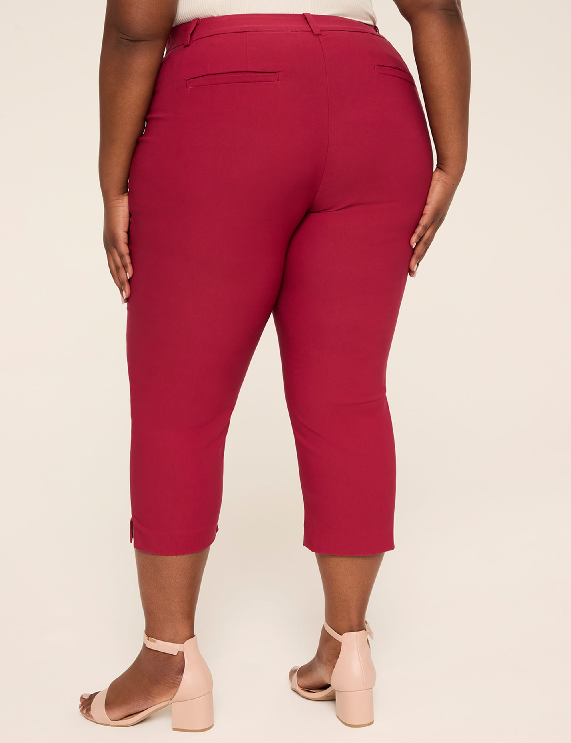 4-Season Slim Capri